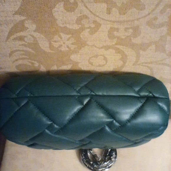 Kurt Geiger London Kensington XXL Kensington Soft Quilted Leather Shoulder - Picture 5 of 6